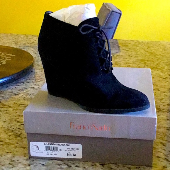 Franco Sarto booties - Picture 1 of 5